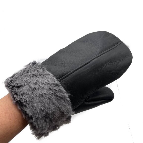 Shearling Sheepskin Leather Mittens – Unisex Winter Fur Mittens - Picture 2 of 8